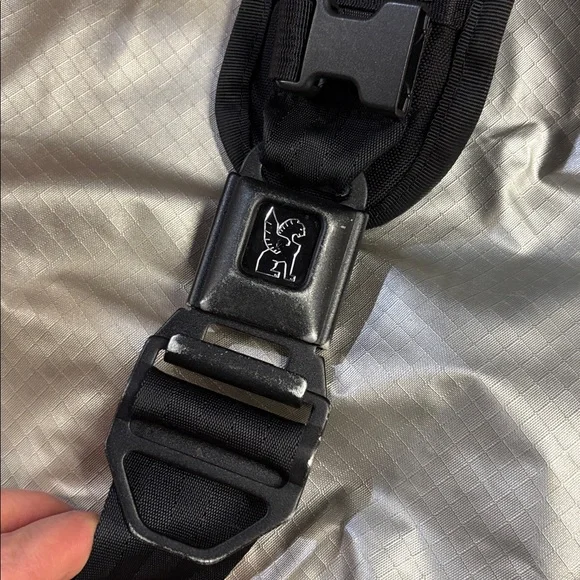 Black and Silver chrome Messenger Bag - Picture 5 of 5